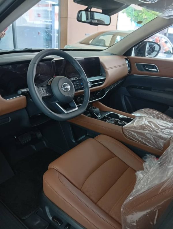 Nissan Pathfinder 2025